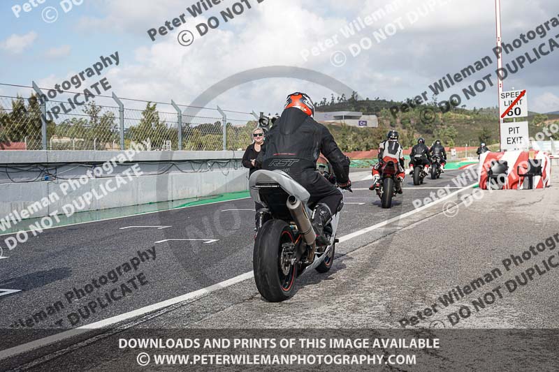 motorbikes;no limits;peter wileman photography;portimao;portugal;trackday digital images